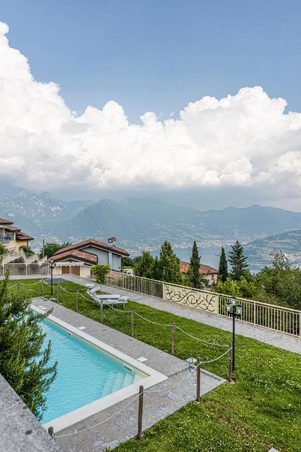 La Dolce Vita - Vista Lago E Piscina Parzanica Esterno foto