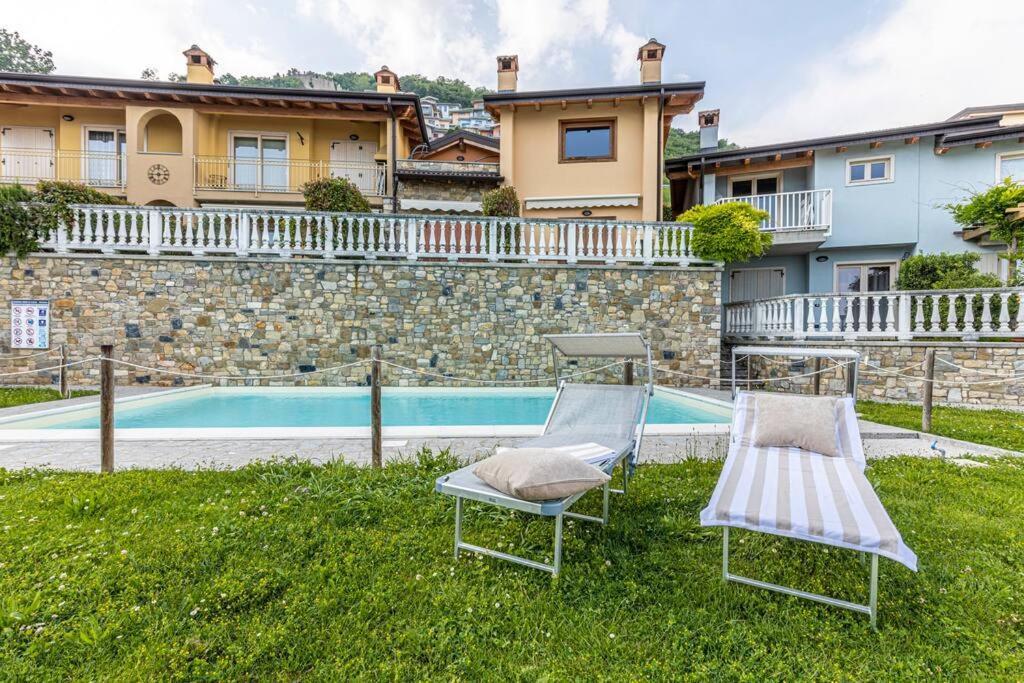 La Dolce Vita - Vista Lago E Piscina Parzanica Esterno foto