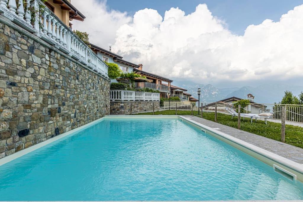 La Dolce Vita - Vista Lago E Piscina Parzanica Esterno foto